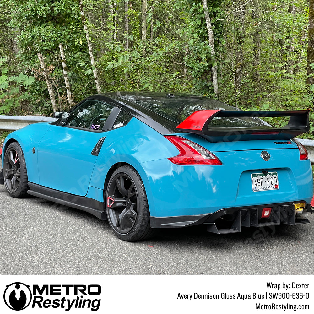 Avery Gloss Aqua Blue Nissan 370Z Wrap