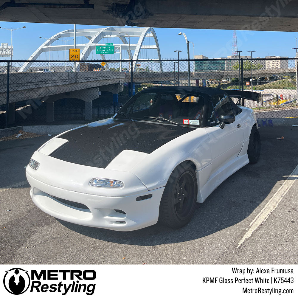 Gloss Perfect White Mazda Miata MX5 Vinyl Wrap