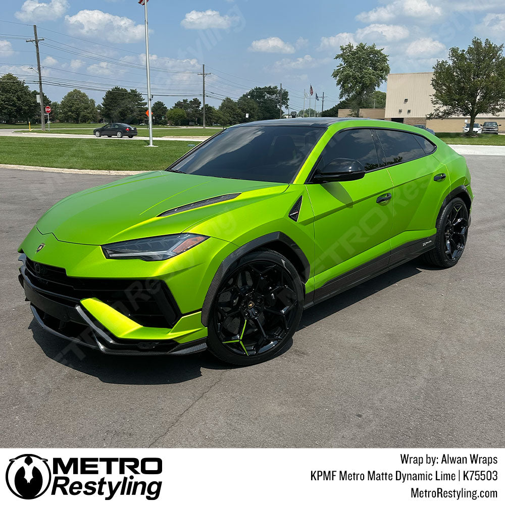 Urus Performante Matte Dynamic Lime Vinyl Wrap