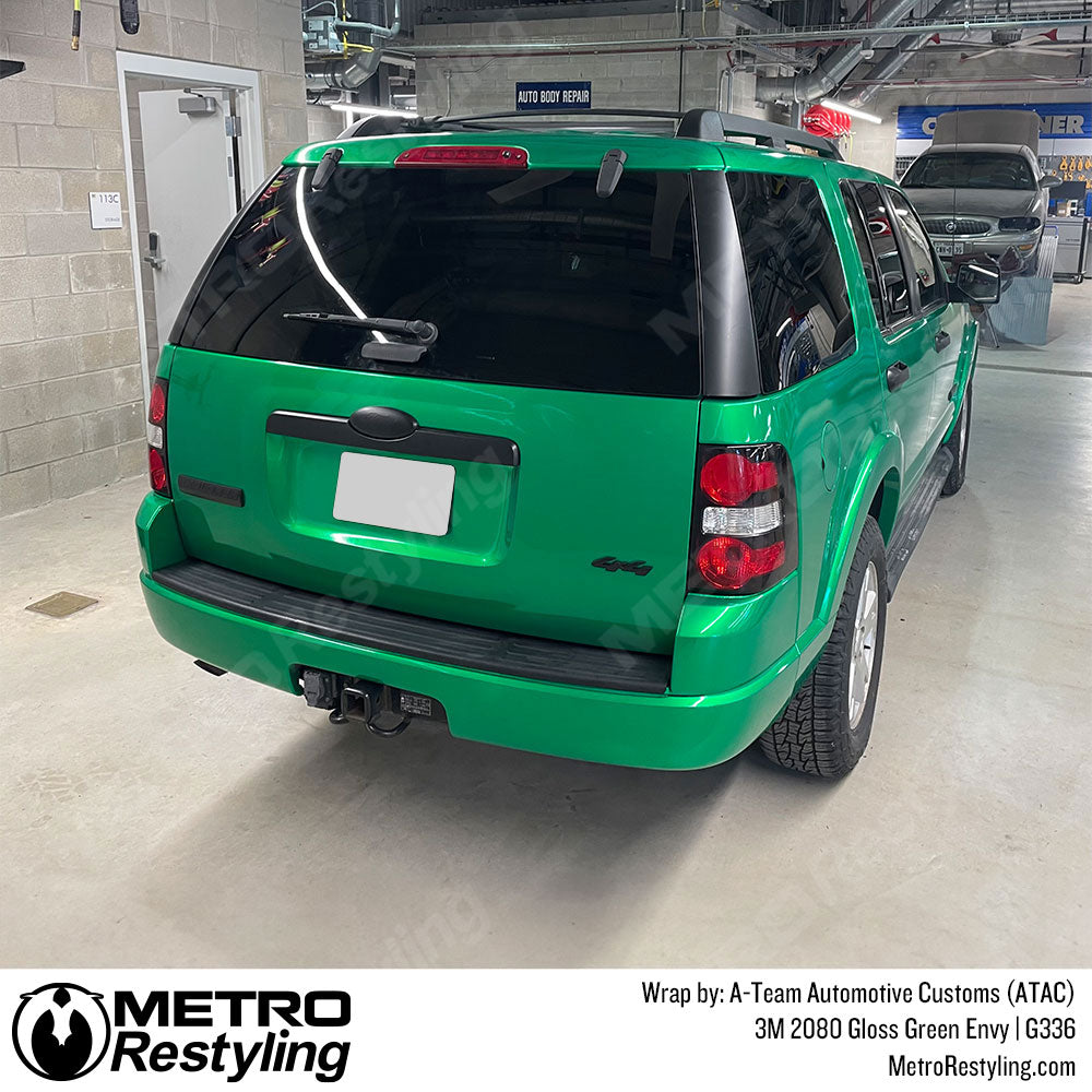 green gloss ford explorer wrap