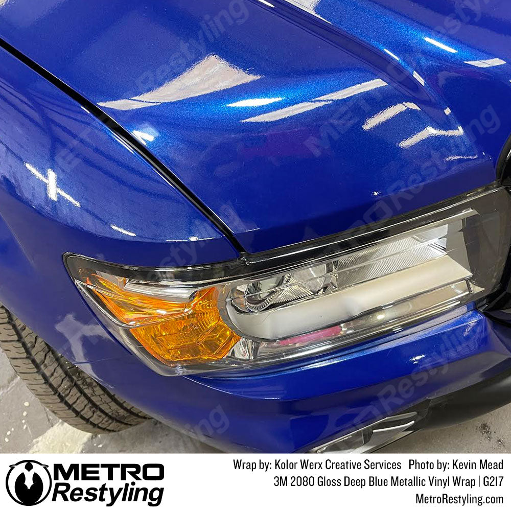 Deep Blue Metallic GMC Canyon Vinyl Wrap