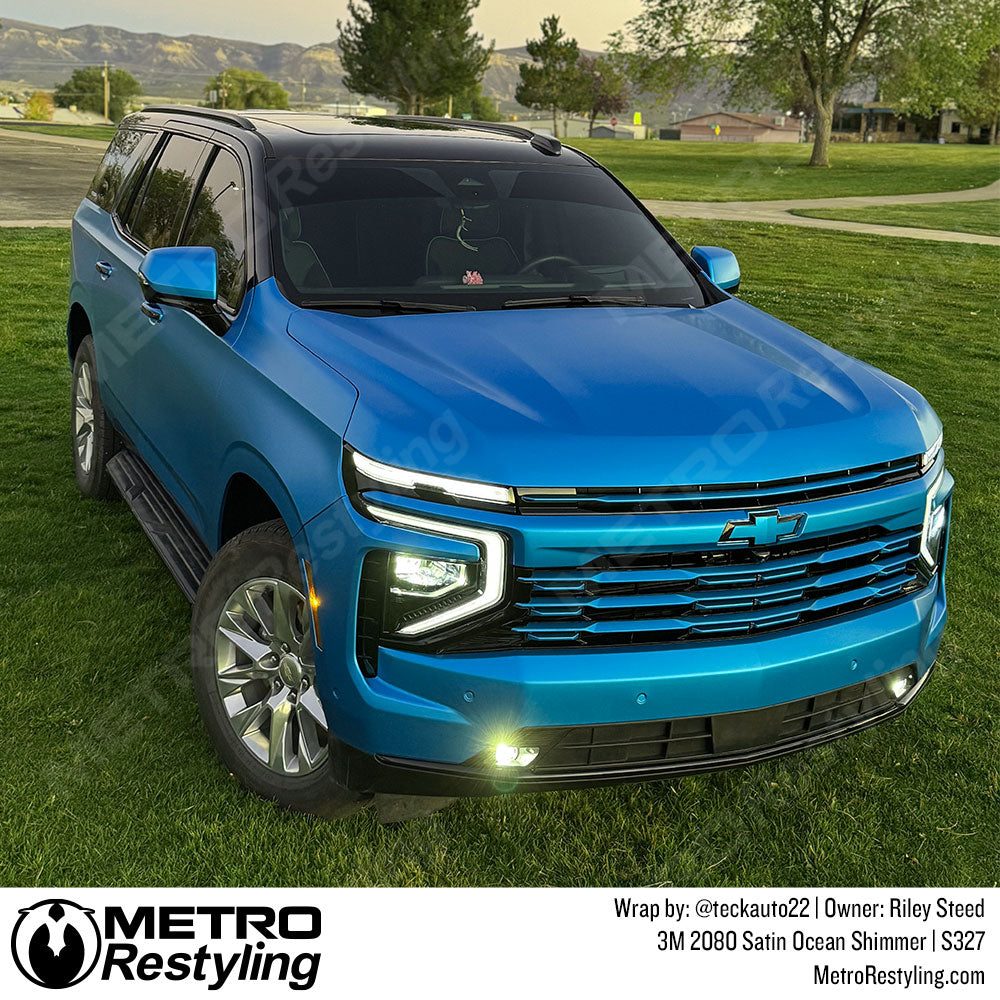 chevy tahoe with ocean blue wrap