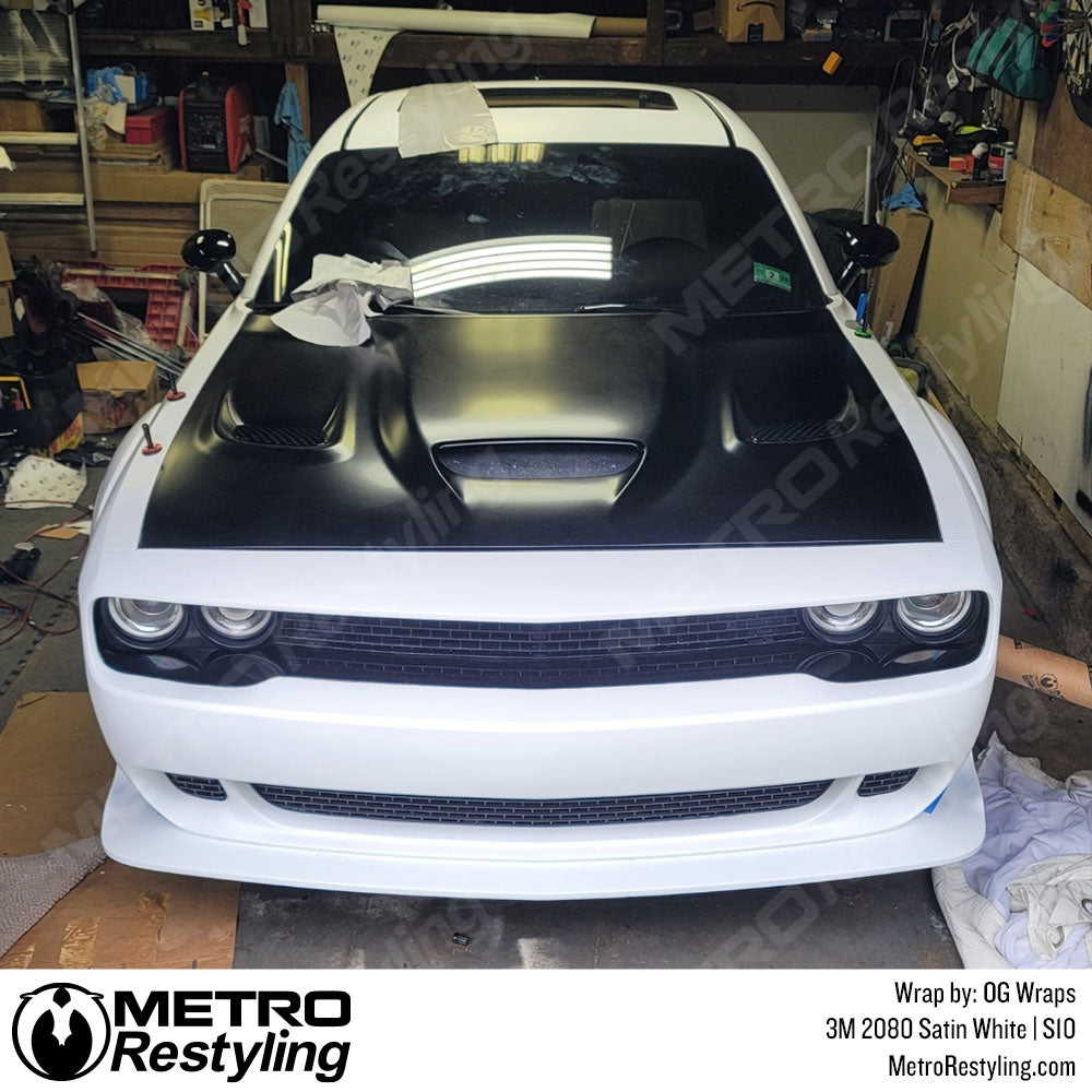 white dodge challenger vinyl wrap