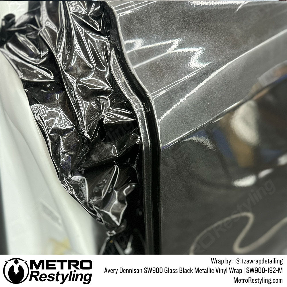 Avery Dennison SW900 Gloss Black Metallic Vinyl Wrap | SW900-192-M