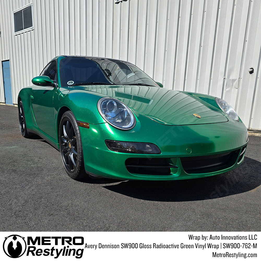 Avery Dennison SW900 Gloss Radioactive Green Vinyl Wrap | SW900-762-M
