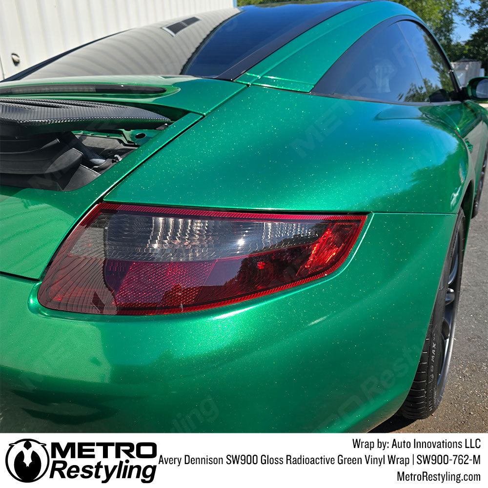 Avery Dennison SW900 Gloss Radioactive Green Vinyl Wrap | SW900-762-M