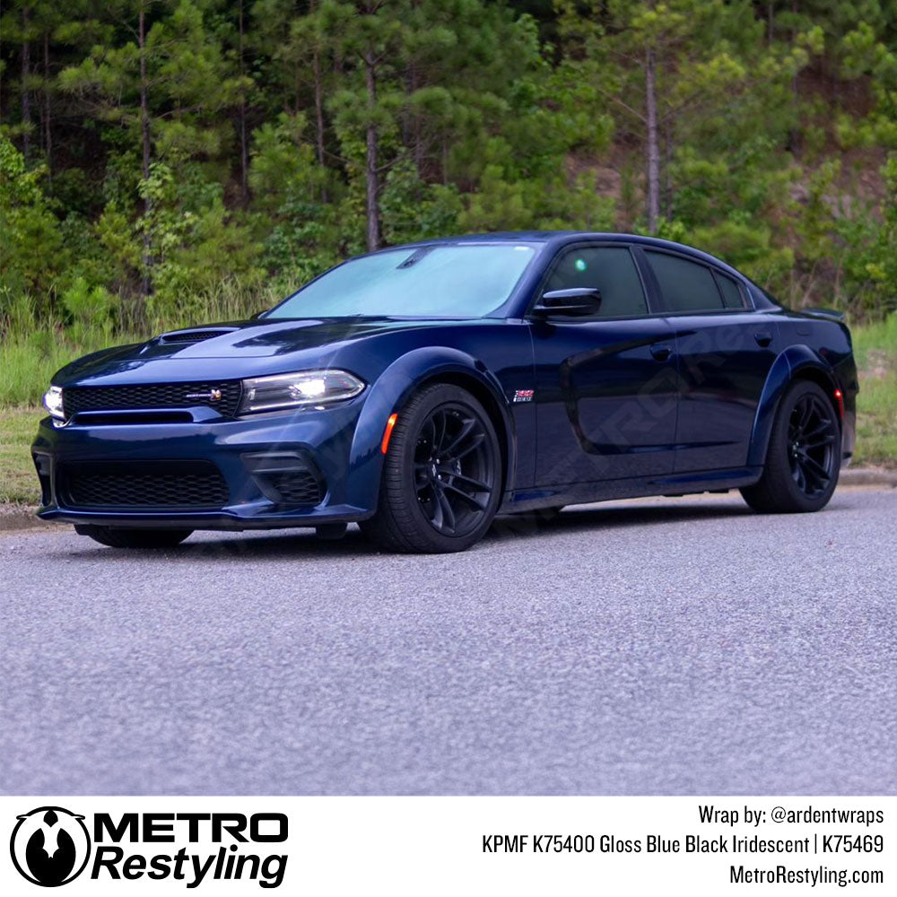 car with blue color vinyl wrap