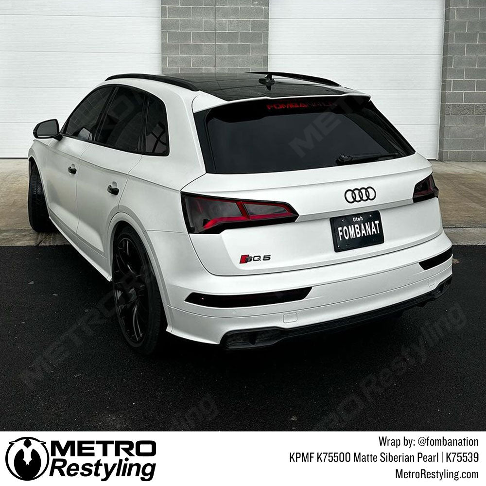 white audi wrap