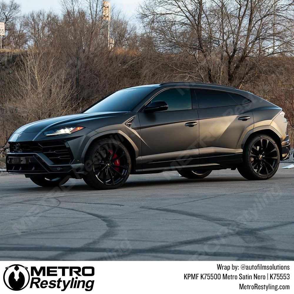Satin nero lamborghini urus wrap