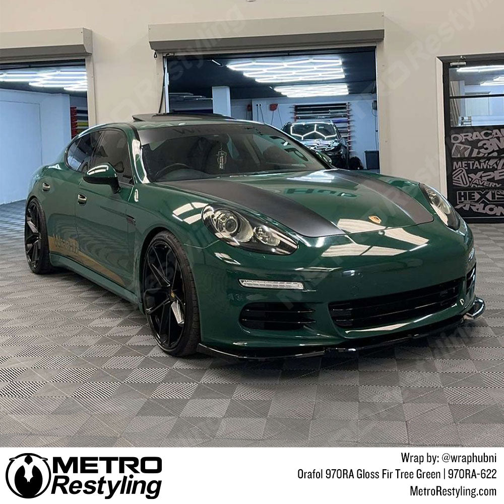 Green Glossy Porsche Wrap