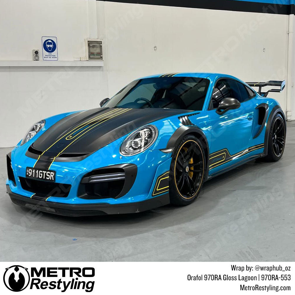light blue porsche wrap