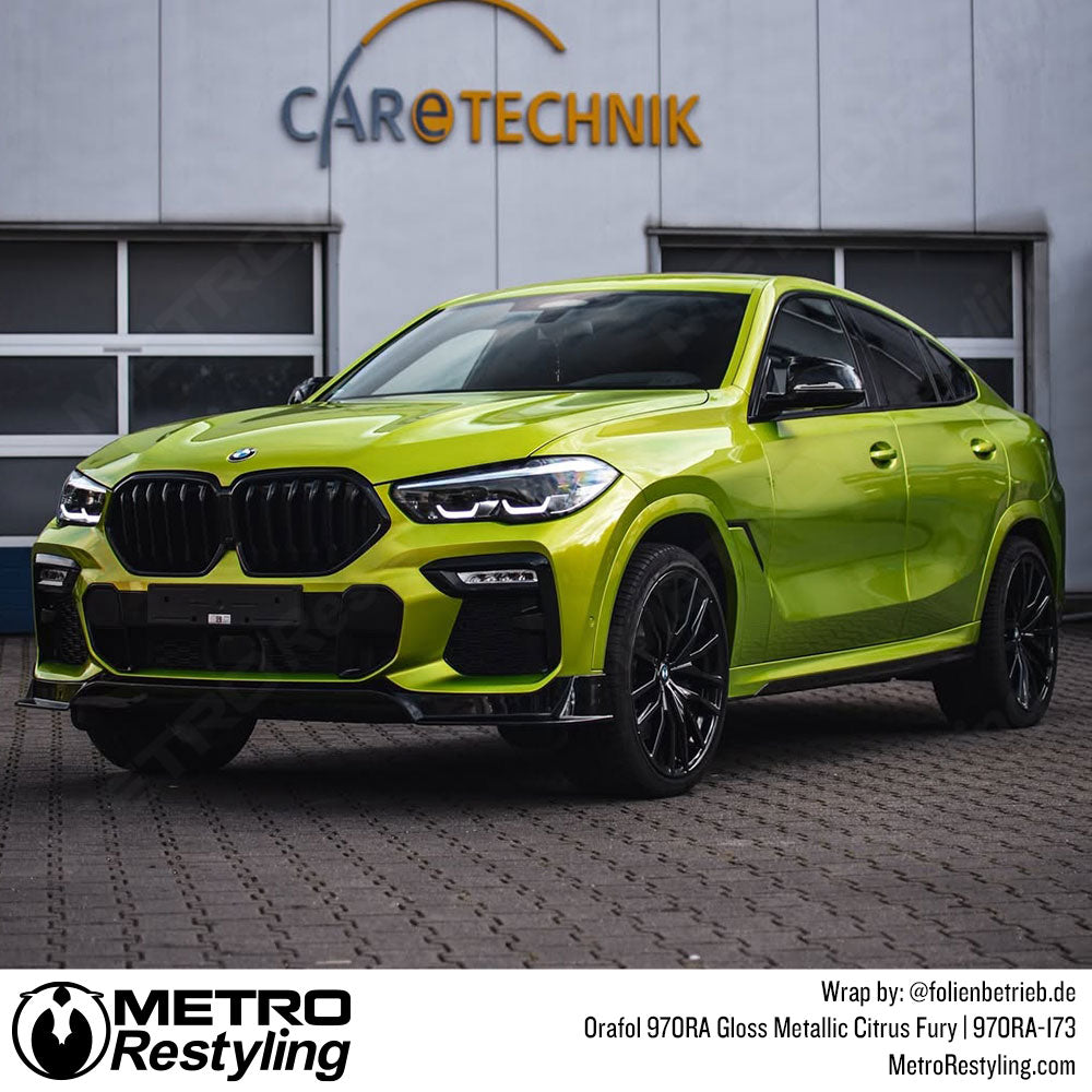 bmw with metallic green wrap