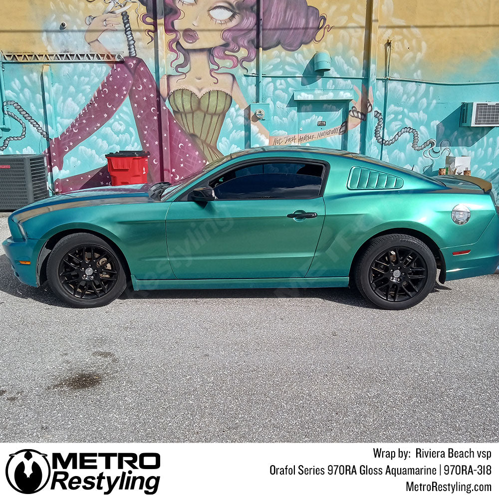 aquamarine mustang wrap