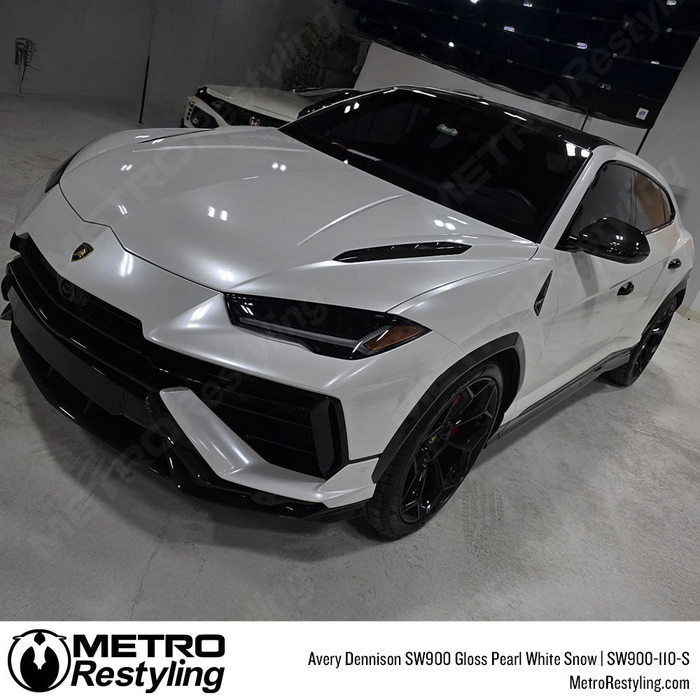 Avery Dennison SW900 Gloss Pearl White Snow Vinyl Wrap | SW900-110-S