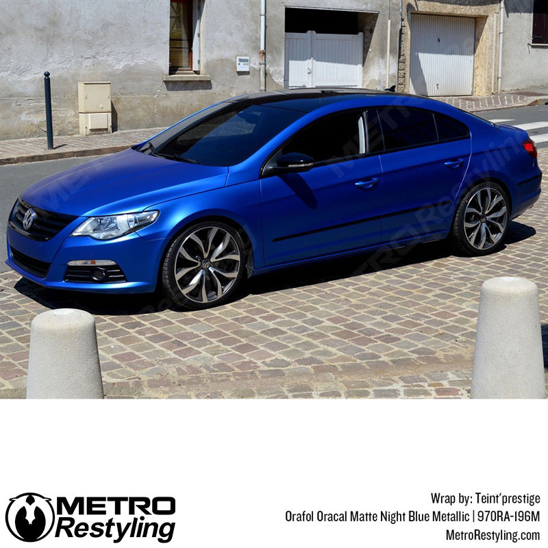 Blue Shiny Metallic Car Wrap