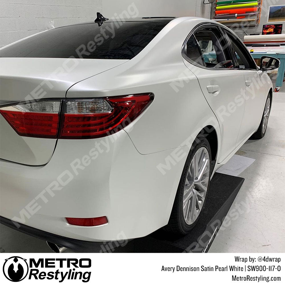 Avery Dennison SW900 Satin White Pearlescent