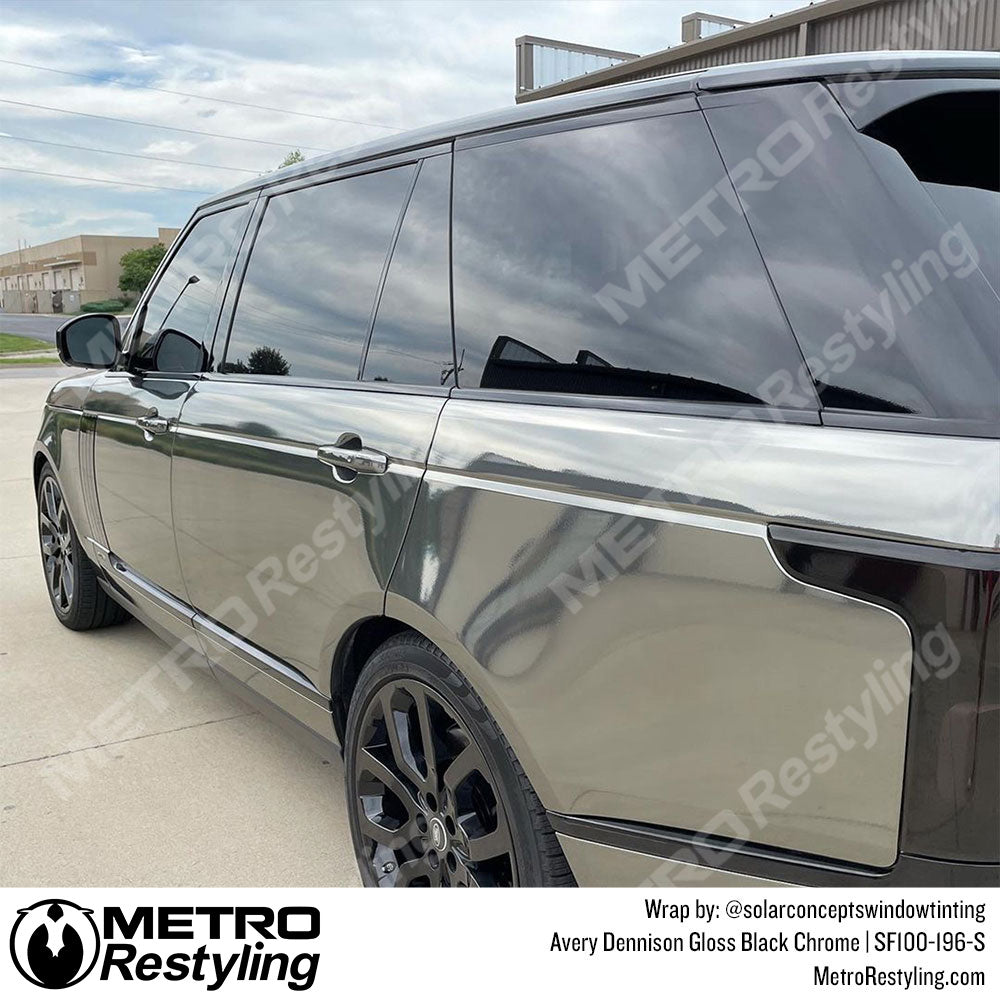 Avery Dennison SF100 Gloss Black Conform Chrome Range Rover