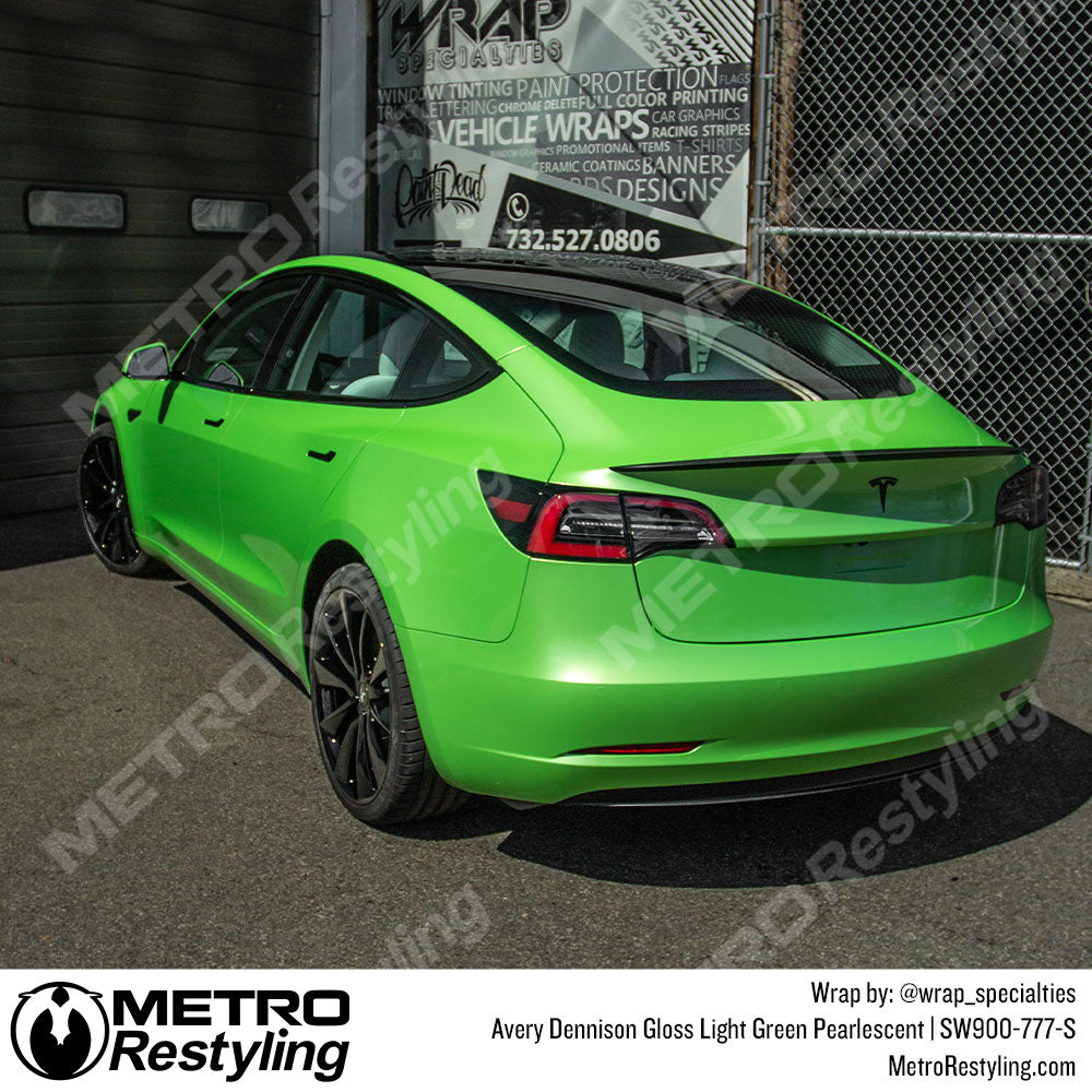 Avery Dennison SW900 Gloss Light Green Pearlescent