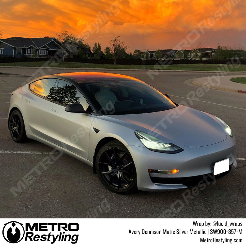 Avery Dennison SW900 Matte Silver Metallic  Tesla
