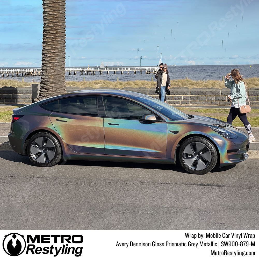 Avery Dennison SW900 Gloss Prismatic Gray Metallic Tesla