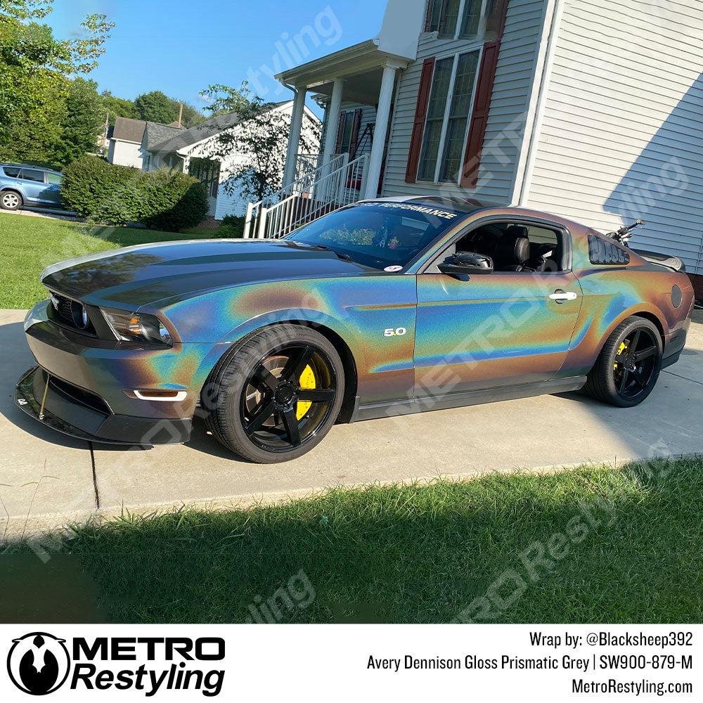 Avery Dennison SW900 Gloss Prismatic Gray Metallic