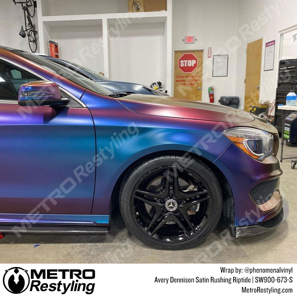 Avery Dennison SW900 Satin Rushing Riptide Vinyl Wrap | SW900-673-S