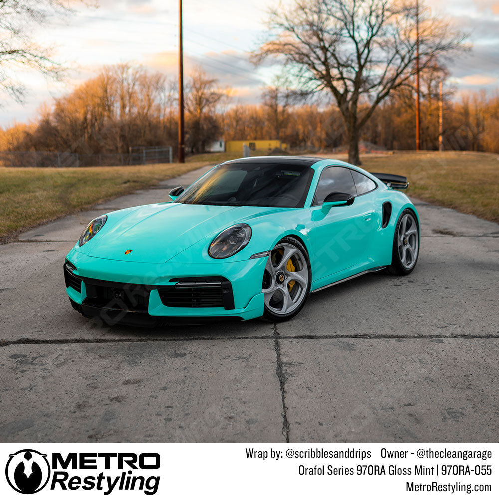 gloss mint Porsche wrap