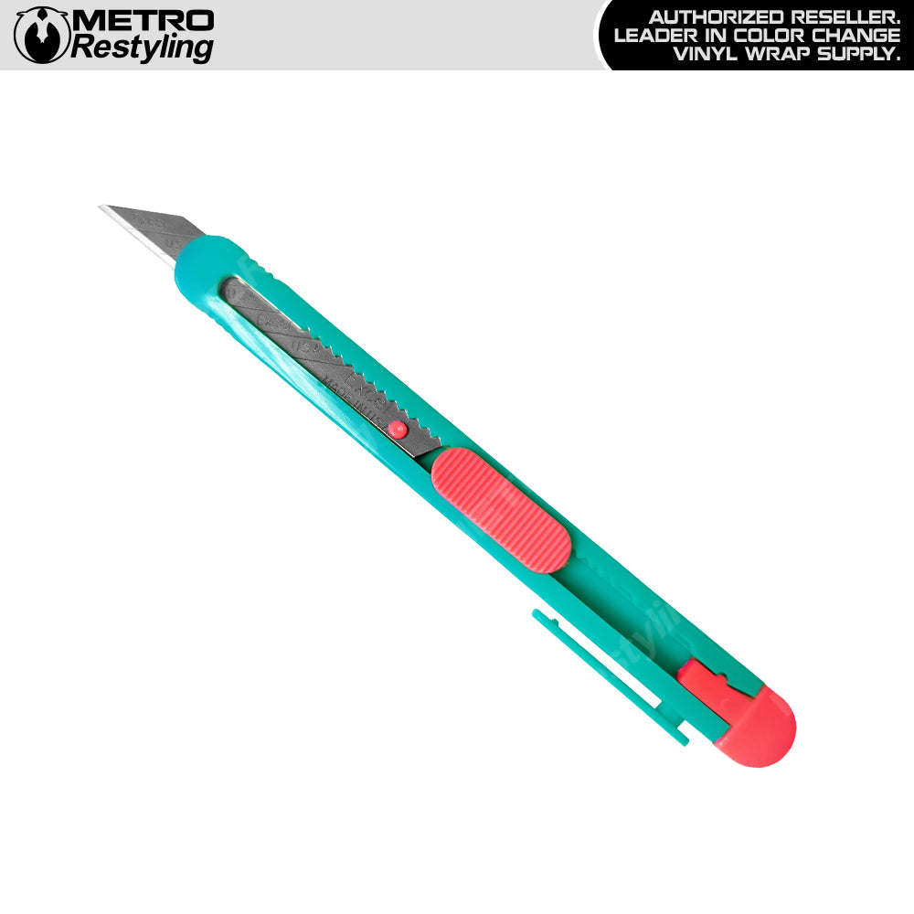 http://metrorestyling.com/cdn/shop/products/MR_PL_Excel_Smart-Snap-Knife-_2.jpg?v=1677775704