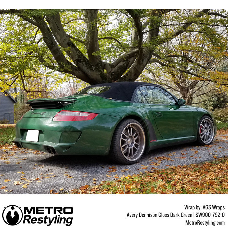 Avery Dennison SW900 Gloss Dark Green Porsche