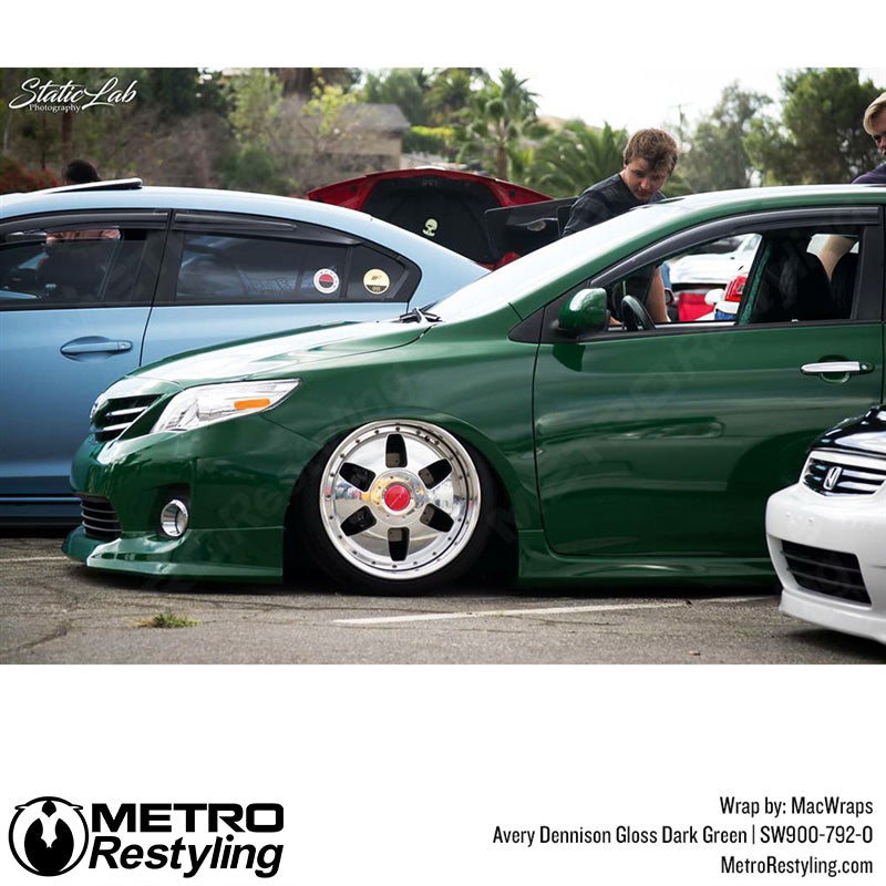 Avery Dennison SW900 Gloss Dark Green Vinyl Wrap
