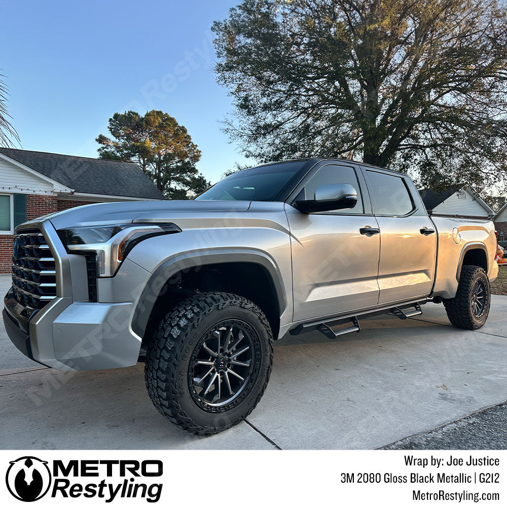 silver and black toyota tundra wrap