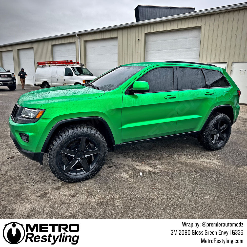 green grand cherokee wrap