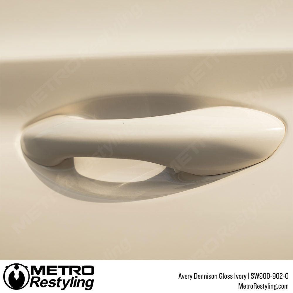 Avery Dennison Gloss Ivory Vinyl Wrap