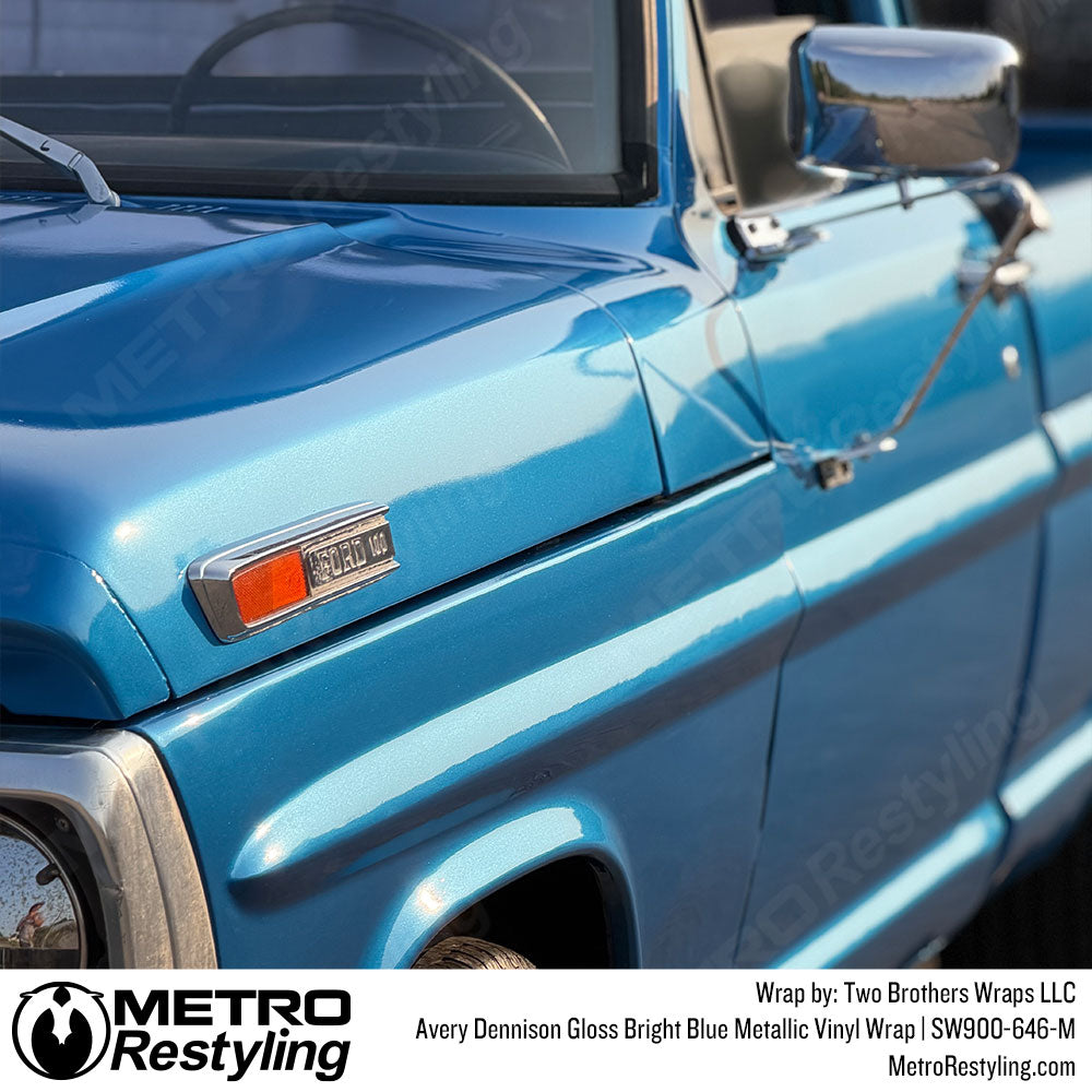 Avery Dennison SW900 Gloss Bright Blue Metallic Vinyl Wrap | SW900-646-M