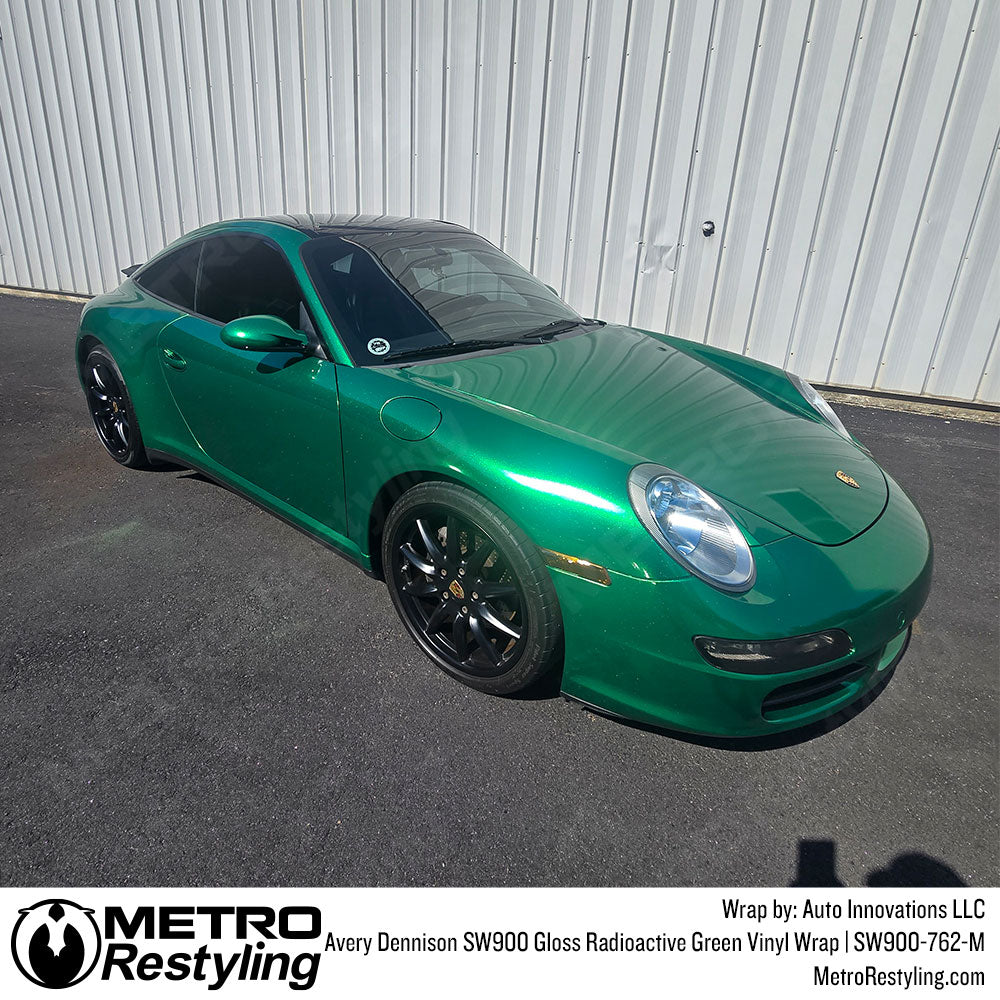 Avery Dennison SW900 Gloss Radioactive Green Vinyl Wrap | SW900-762-M