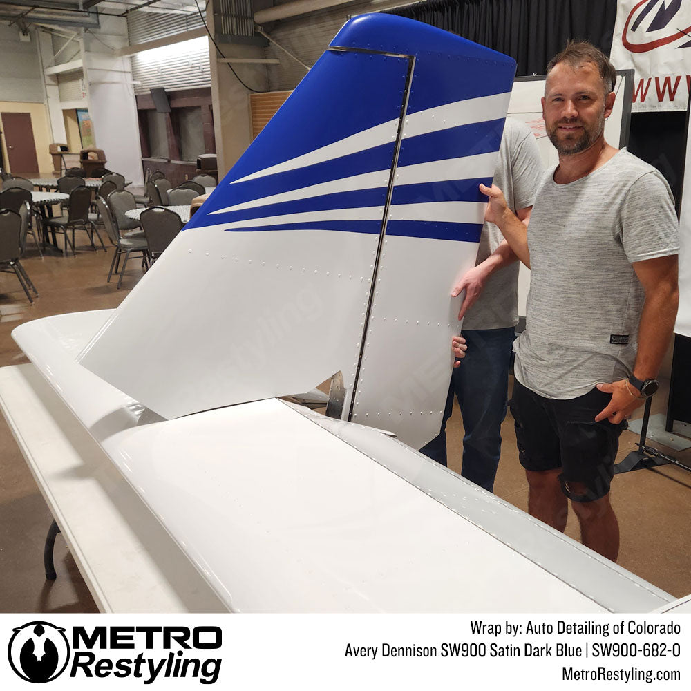 Gloss white and blue airplan wrap