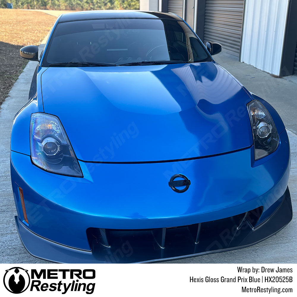 car with blue color change vinyl wrap