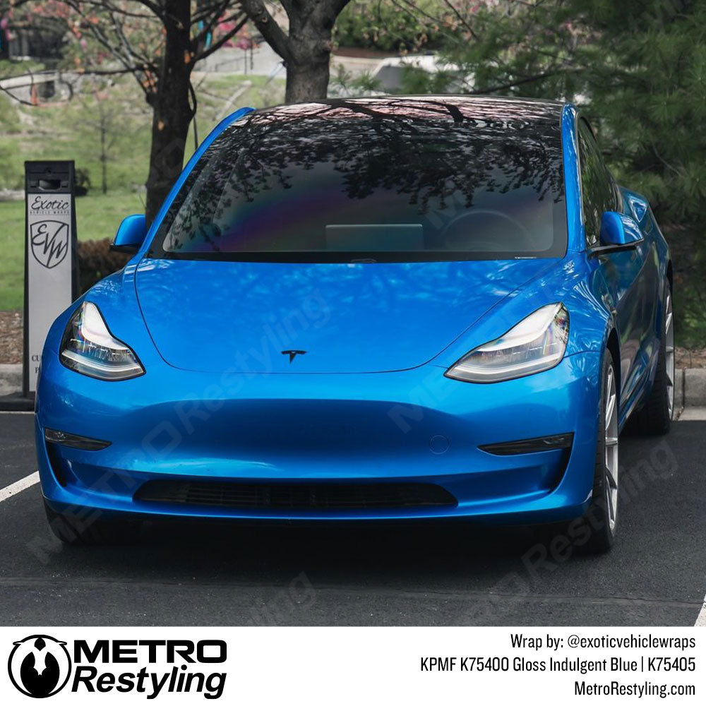 tesla with blue wrap