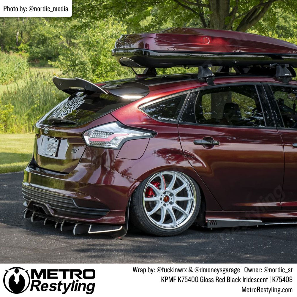 Red Black Ford Focus Wrap