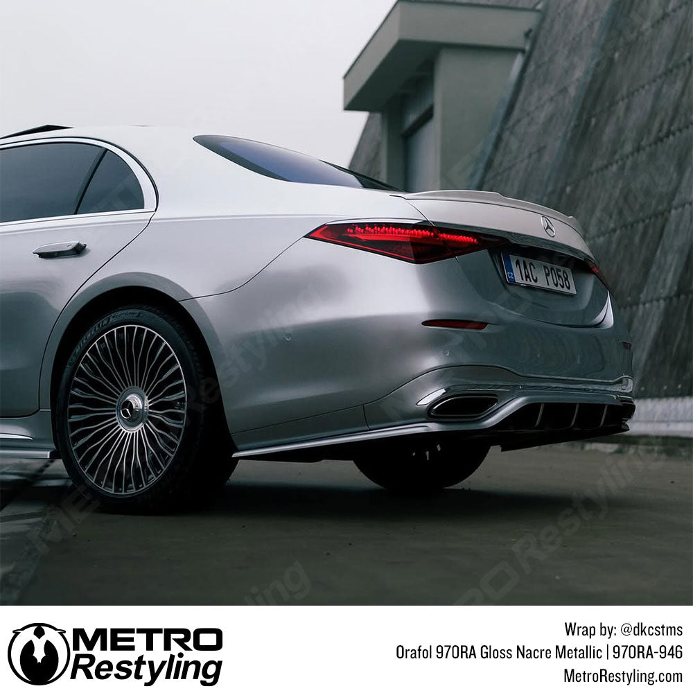 Mercedes with color change vinyl wrap